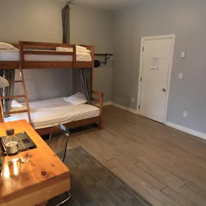  Albergue The Clarence Park