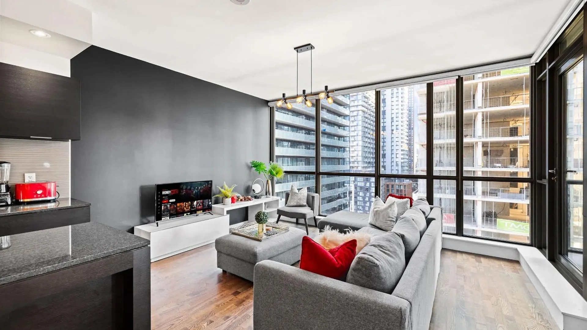 Urban Executive Oasis Dt To Apartment Toronto Canada